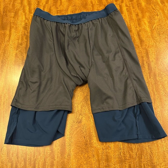 PATAGONIA men’s Multi Trails Shorts 8" - Picture 12 of 16